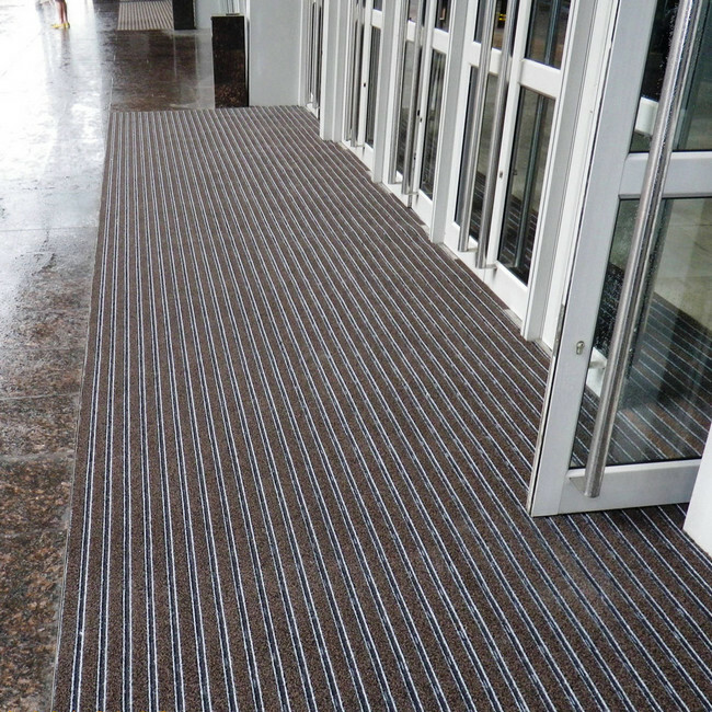 Outdoor Entrance Mat - Super Scraper - 200 x 1.3 cm - per Linear Metre - Brown - PMS050001C