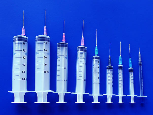 Syringes and Hypodermic Needles - Image 4